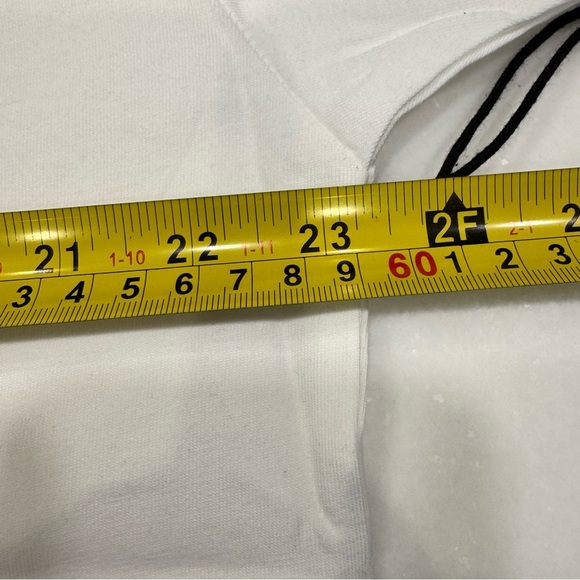Essentials Fear Of God Unisex White Tee Shirt Black Front Logo Size S NWT - Picture 5 of 10